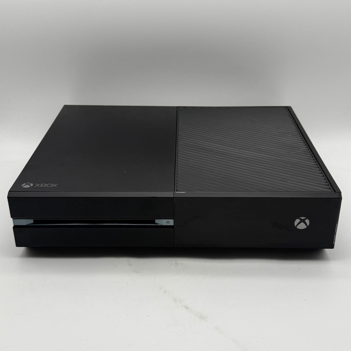 Broken Microsoft Xbox One 500GB Console Gaming System 1540 READ