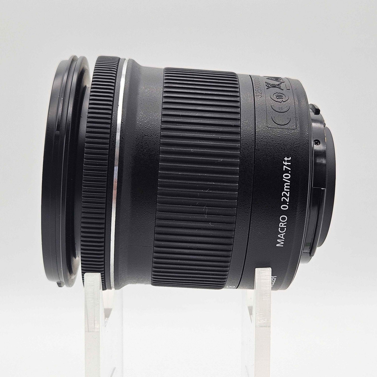 Canon EF-S Zoom Lens 18-10mm f/4-5.6 IS STM