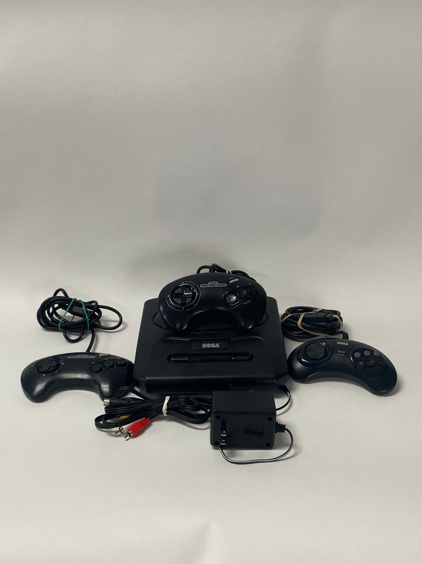 Sega Genesis 2 Video Game Console Black MK1631 With 3 Controllers PayMore Murfreesboro